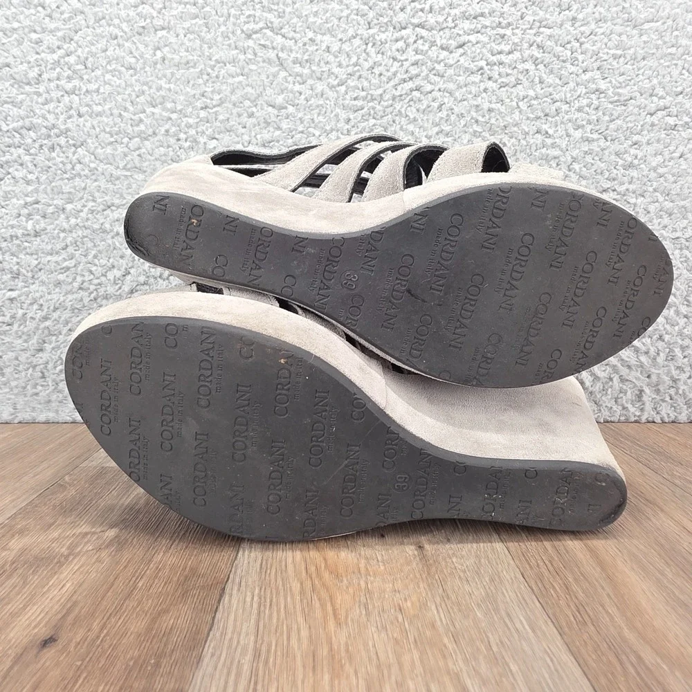 CORDANI Gray Suede Strappy Platform‎ Wedge Heels Sandals Shoes Italy Size 39